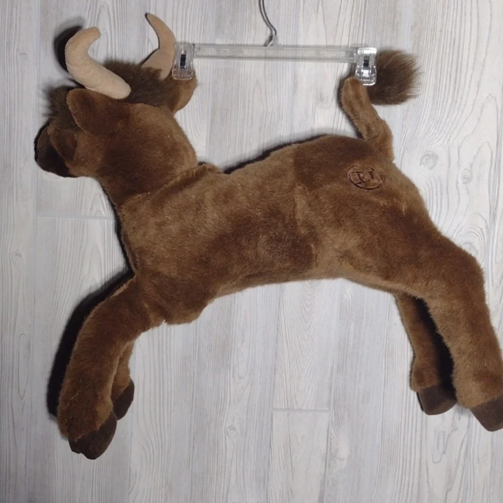 Big Plush Reindeer - Picture 5 of 11